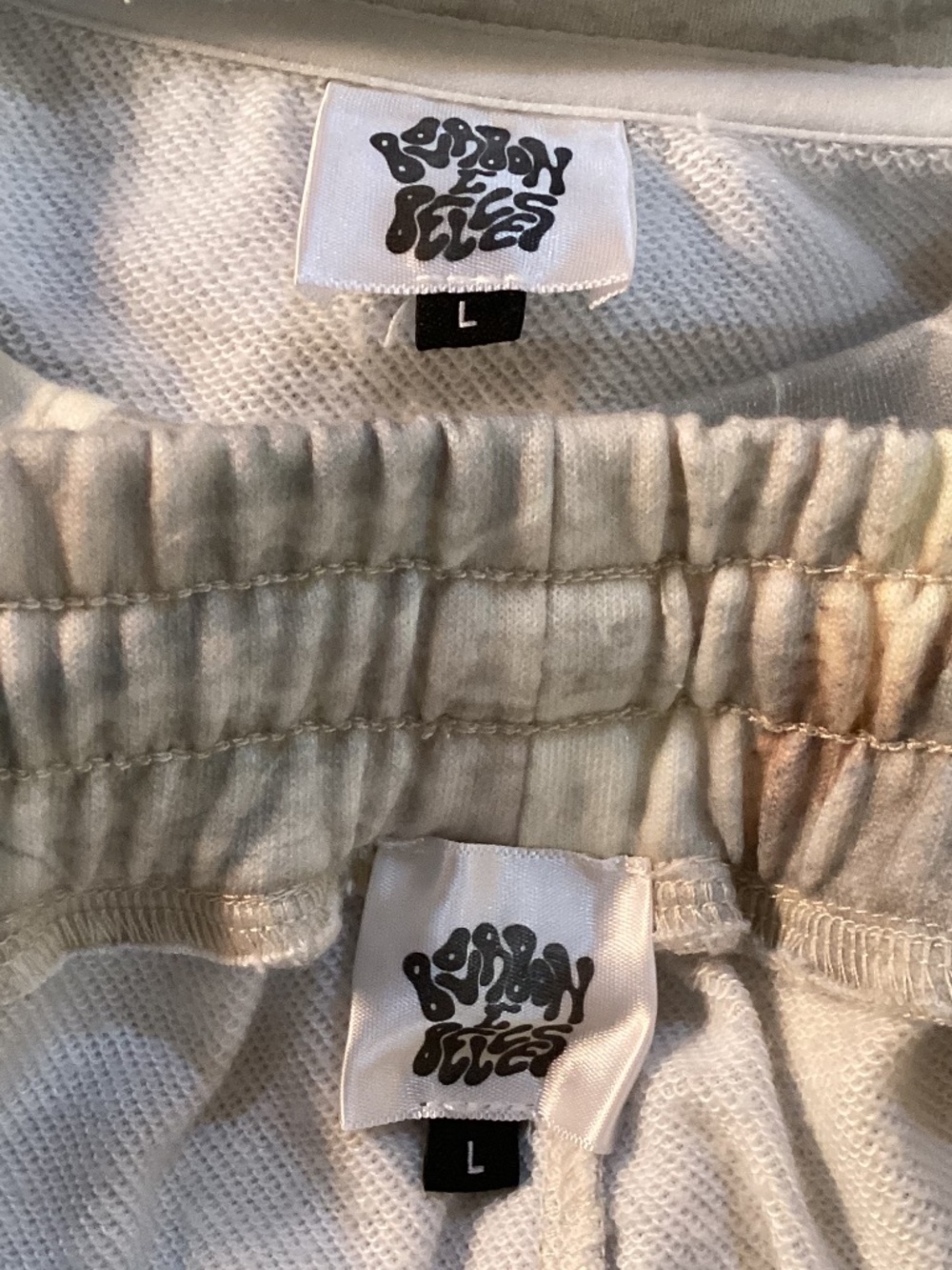 Bourbon and Belles Woodland Leaf Camo Lounge Set Matching Sweatsuit Size L - Picture 9 of 10